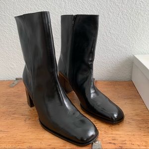 Vintage Vaneli Square Toe Leather Mid Calf Boots